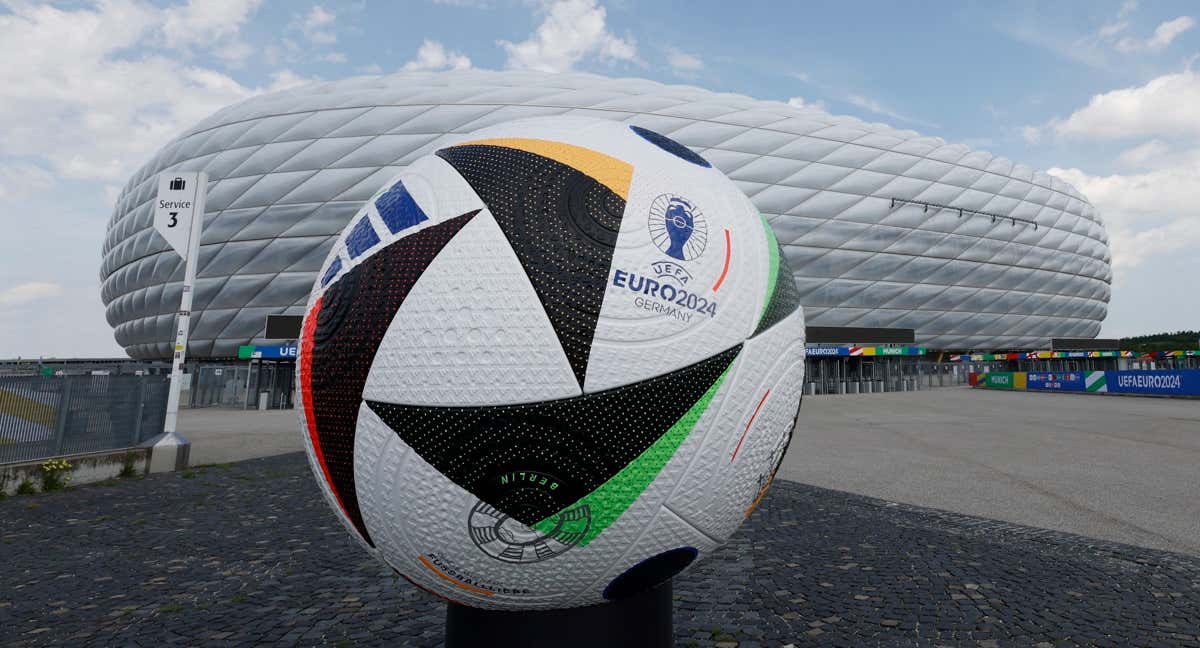 Munich Football Arena /REUTERS