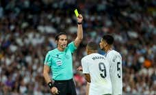 Quiénes son los jugadores y los equipos de LaLiga que más tarjetas reciben por protestar